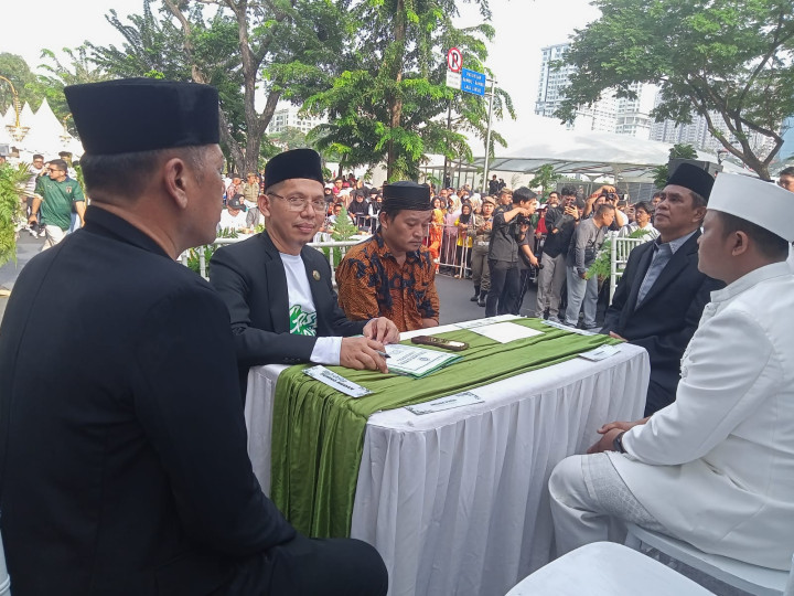 KUA Bikin Gebrakan! Akad Nikah di CFD Medan Jadi Sorotan