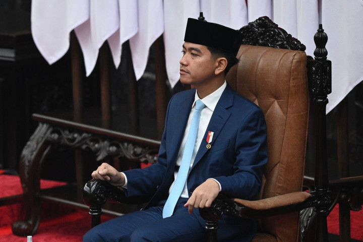 Gibran Respons Putusan MK: Kalau Tak Lulus SMA, Tak Mungkin Kuliah