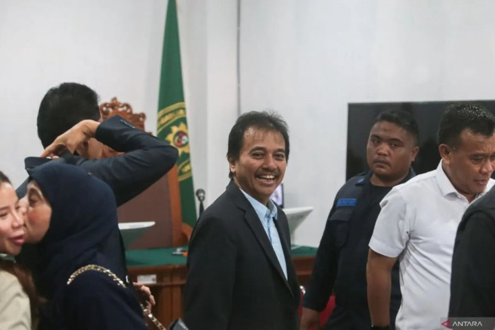 Kasus Ijazah Jokowi Berlanjut! Perlawanan Roy Suryo Tak Diterima, Sidang Masuk Tahap Pembuktian